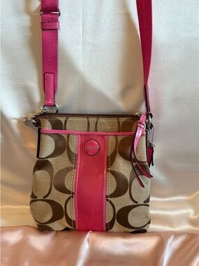 Coach Signature Stripe Swing Pack Crossbody Khaki & Berry